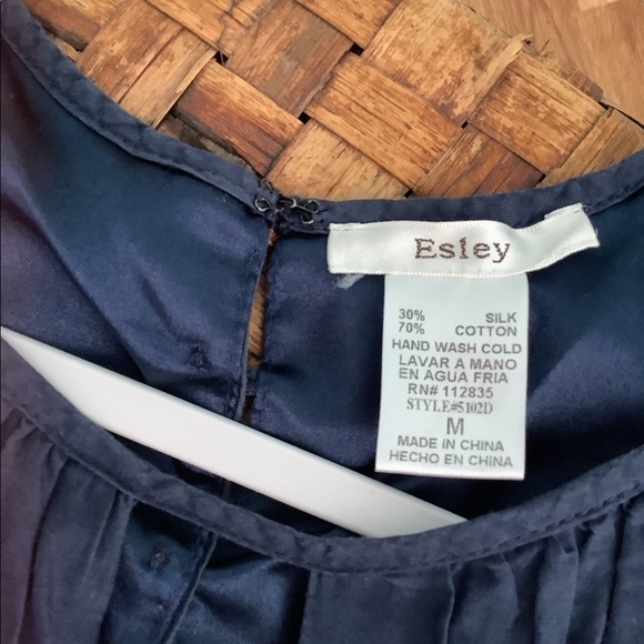 Dress - Picture 6 of 8